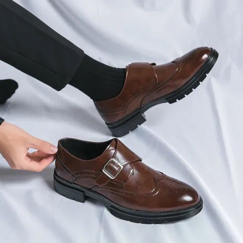 Sapato Social Sarto com Fivela Elegante